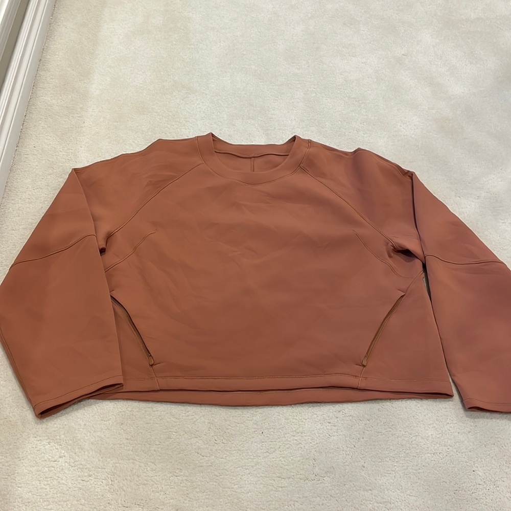 lululemon womens AirWrap Crew in Desert Sun size 12 luxstreme spacer fabric